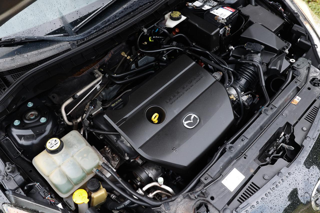 Mazda MAZDA3  2012