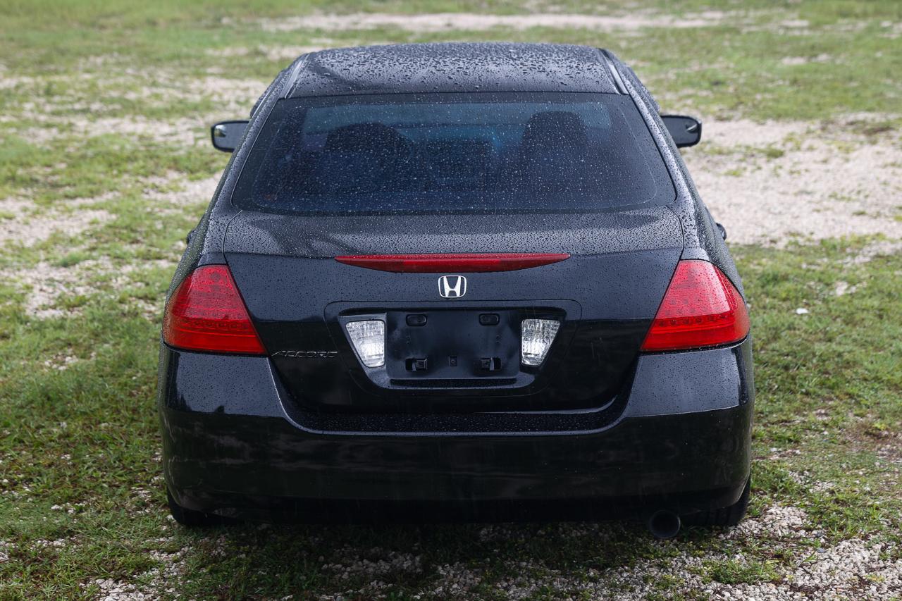 Honda Accord Sdn  2006