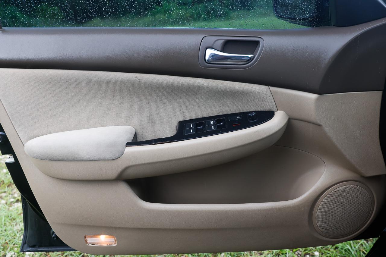 Honda Accord Sdn  2006