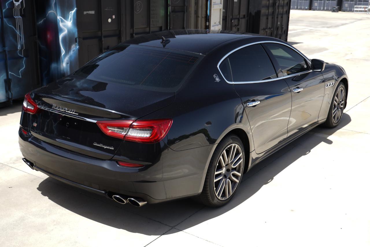 Maserati Quattroporte  2015