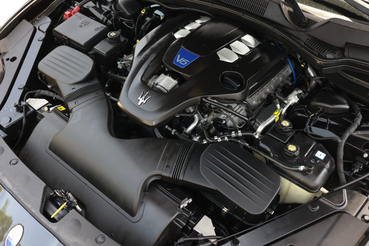 Maserati Quattroporte  2015