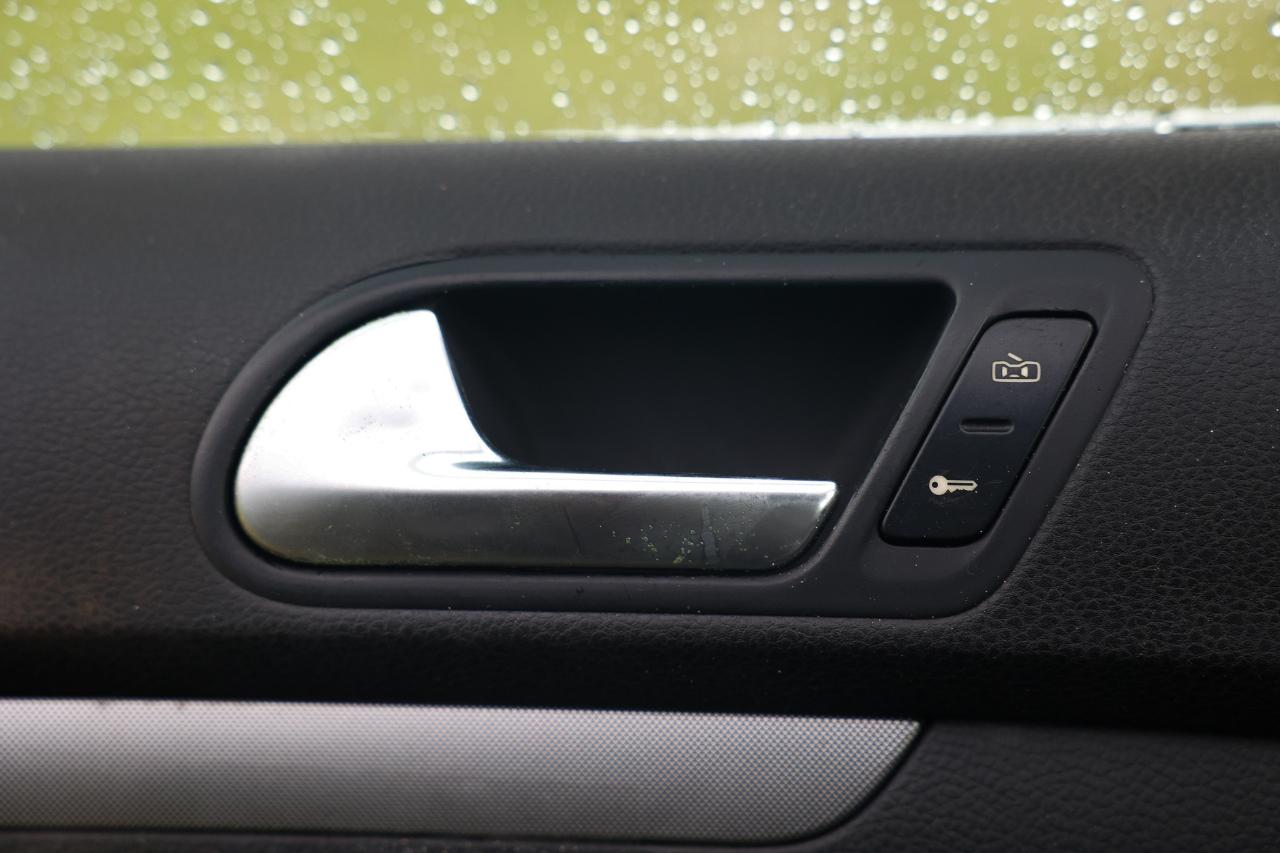 Volkswagen Jetta Sedan  2006