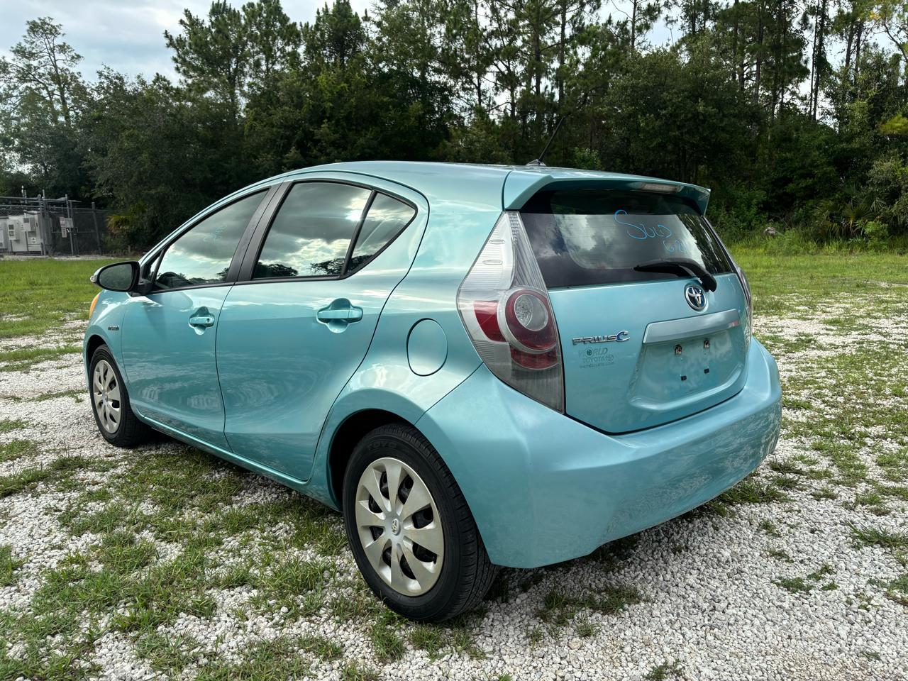 Toyota Prius c  2012