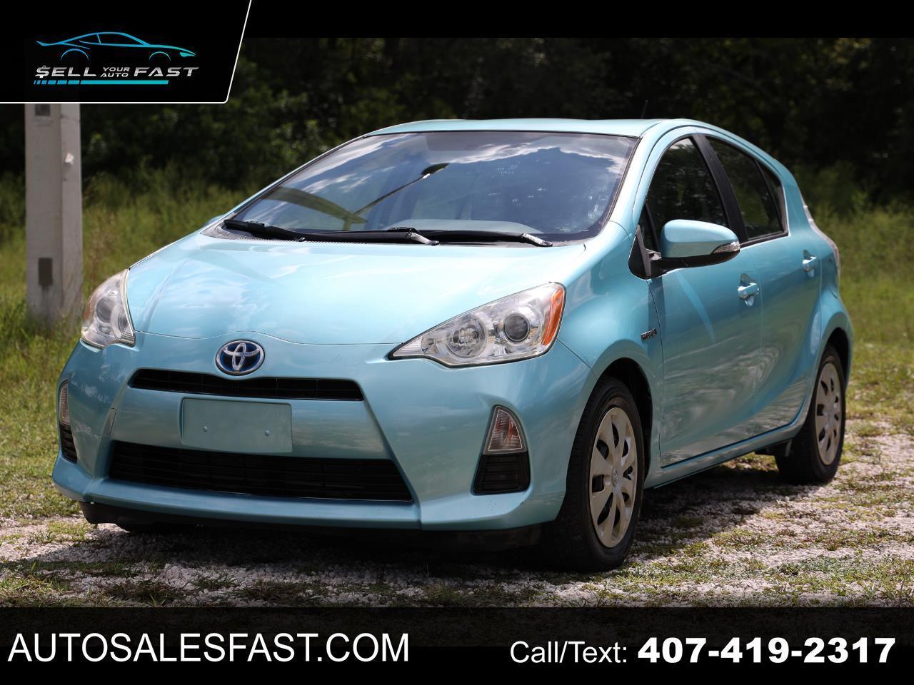 Toyota Prius c  2012