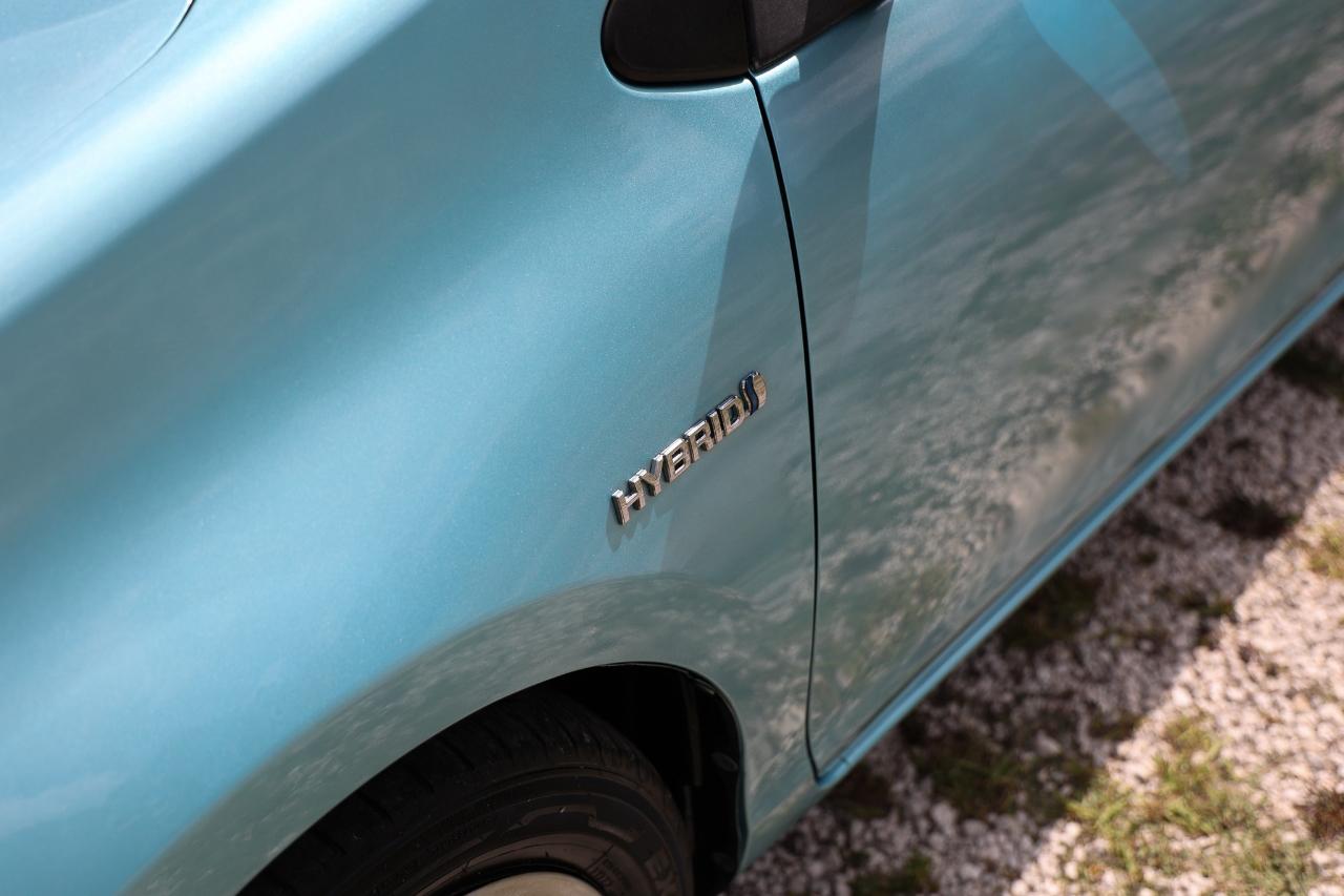Toyota Prius c  2012