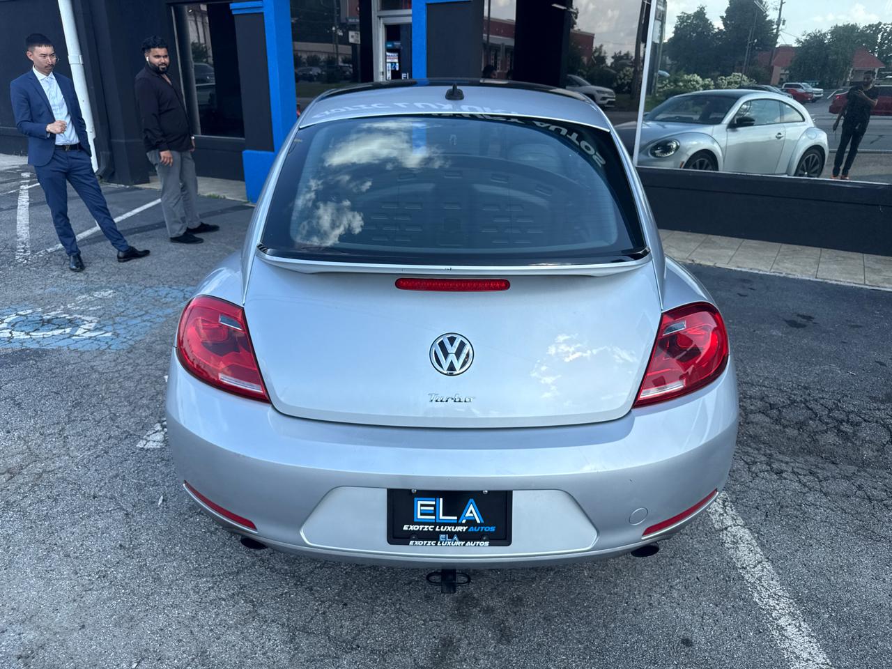 Volkswagen Beetle Coupe  2013