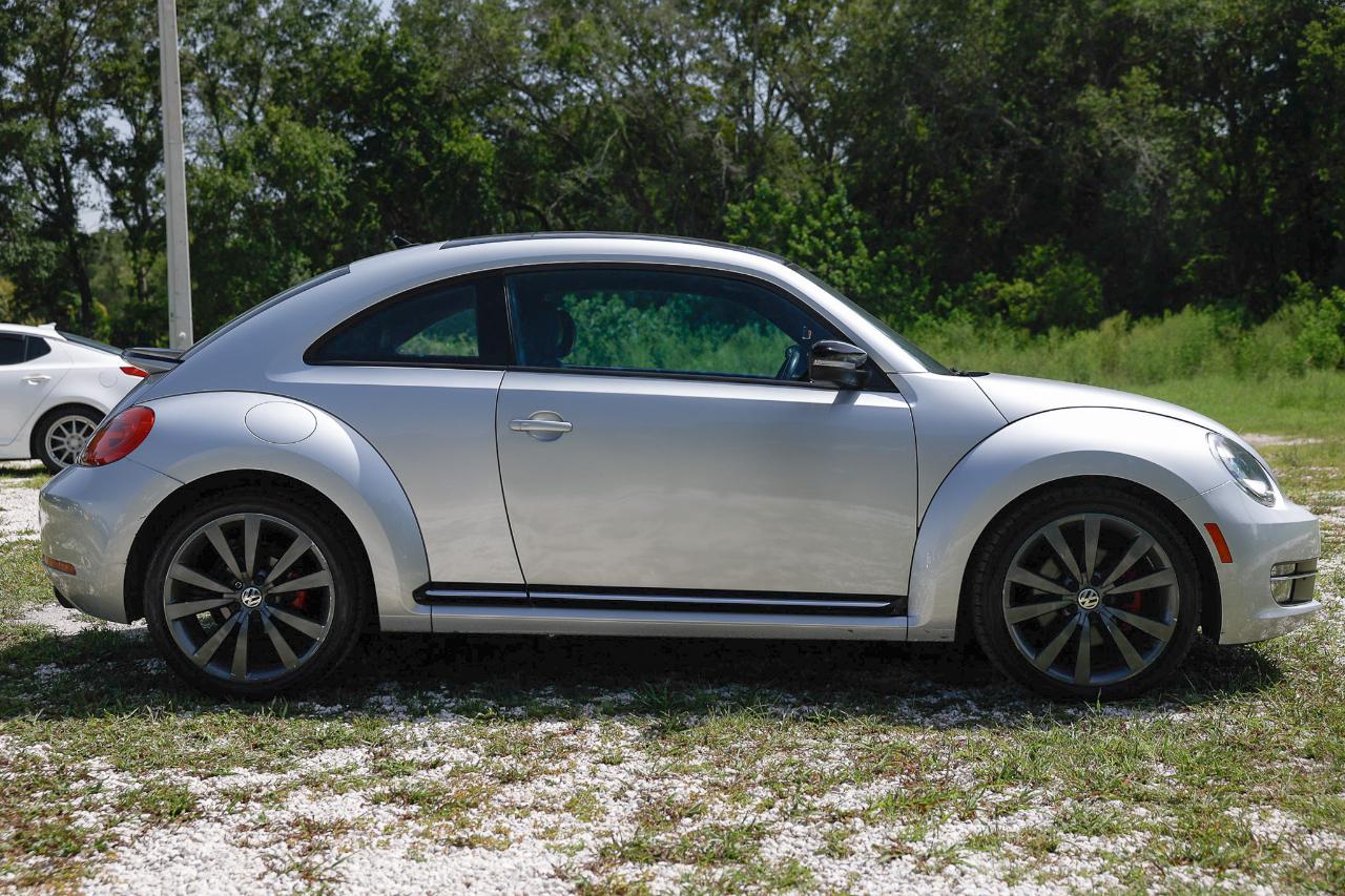 Volkswagen Beetle Coupe  2013