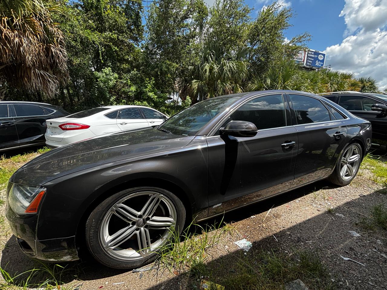 Audi A8  2011