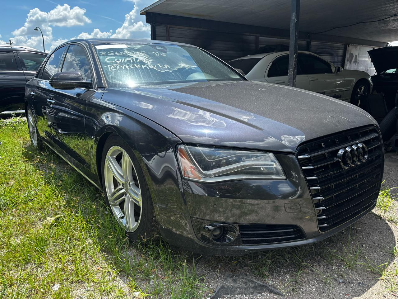 Audi A8  2011