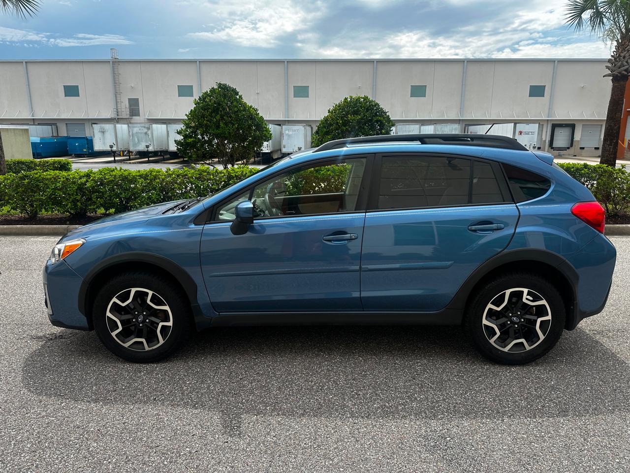 Subaru Crosstrek  2016