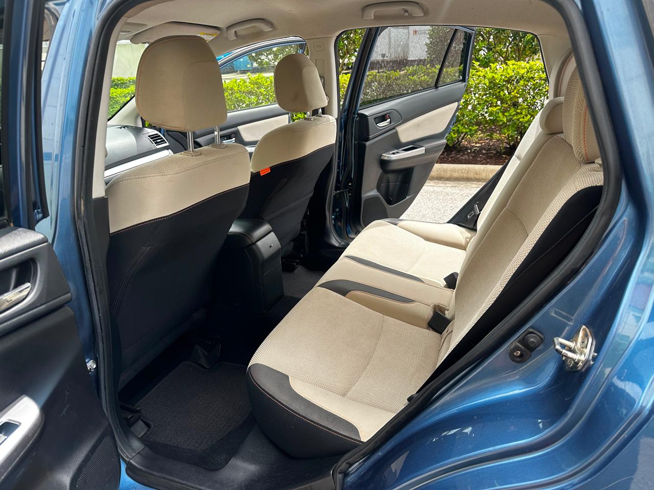 Subaru Crosstrek  2016