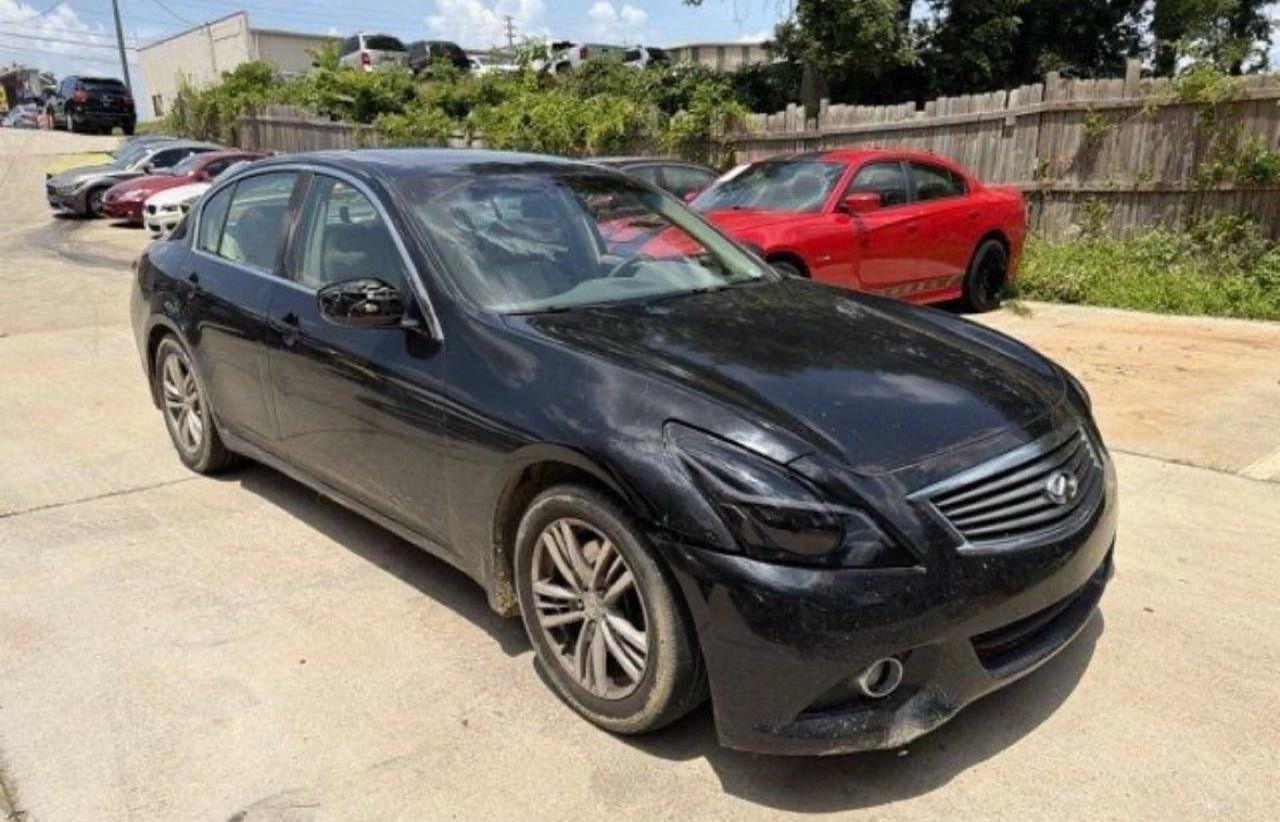 Infiniti G37 Sedan  2011