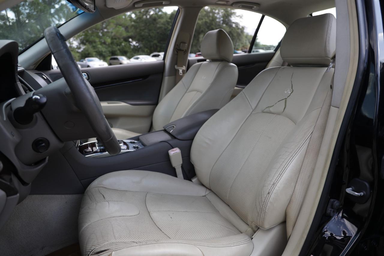 Infiniti G37 Sedan  2011