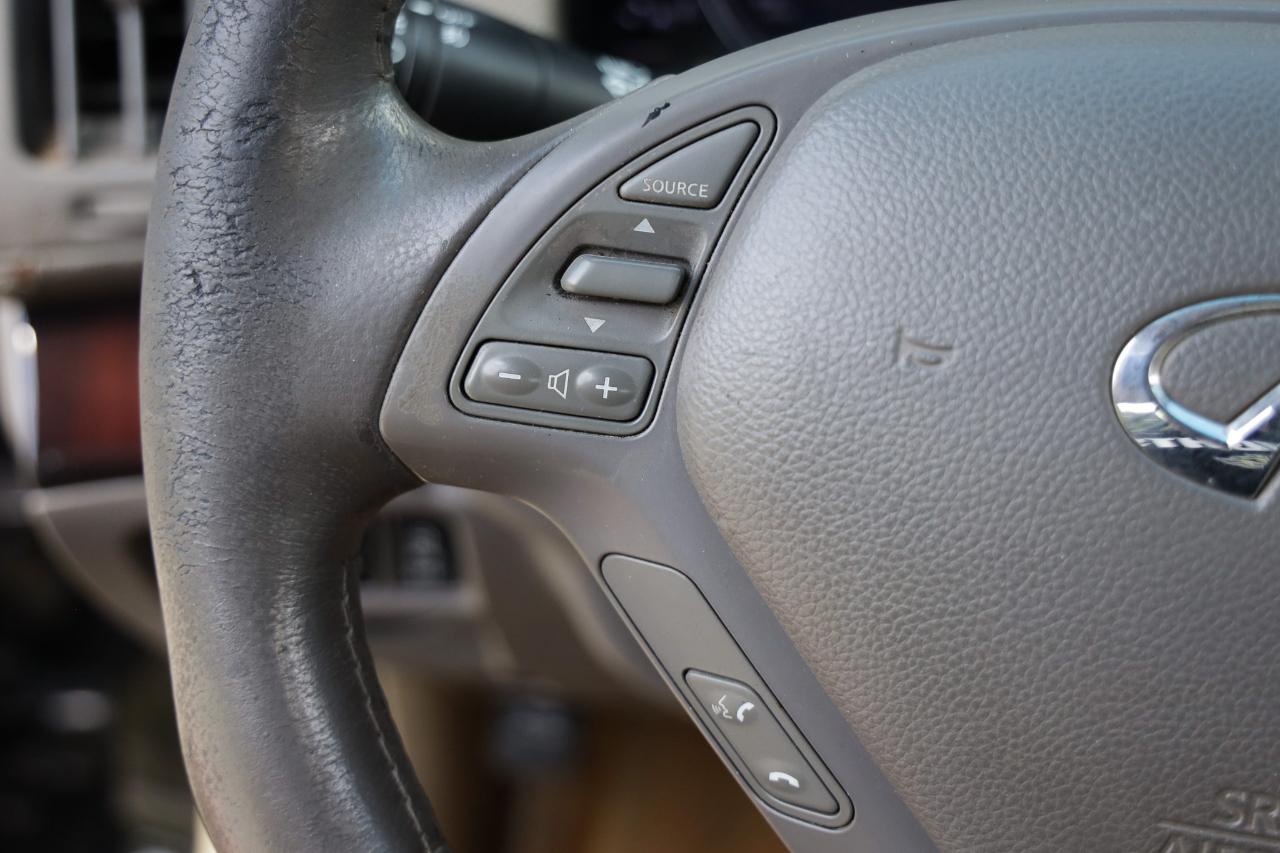 Infiniti G37 Sedan  2011