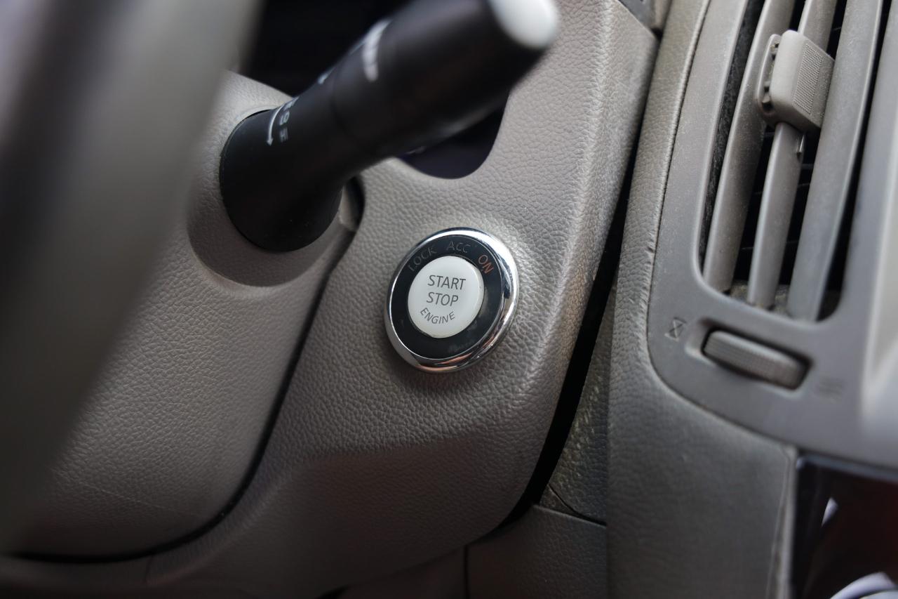 Infiniti G37 Sedan  2011