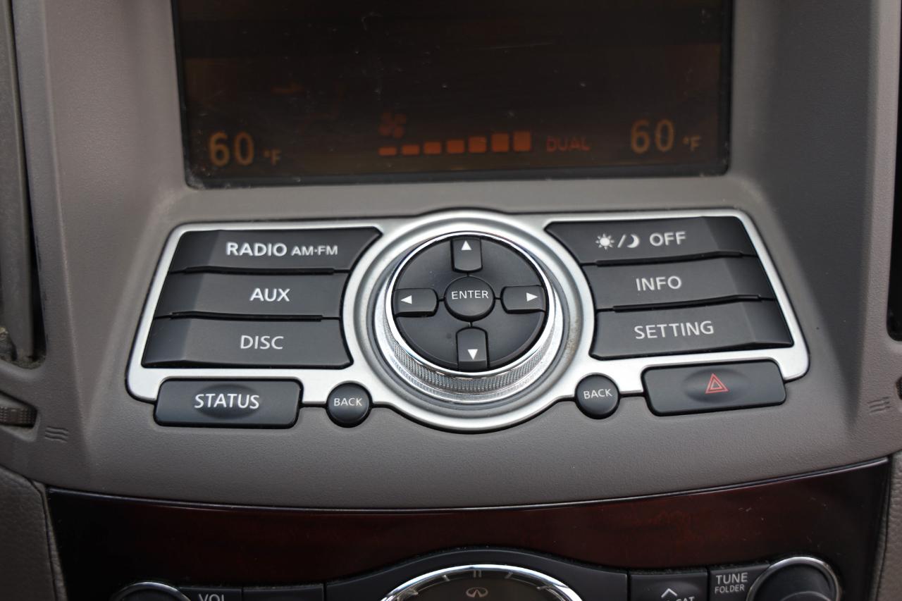 Infiniti G37 Sedan  2011