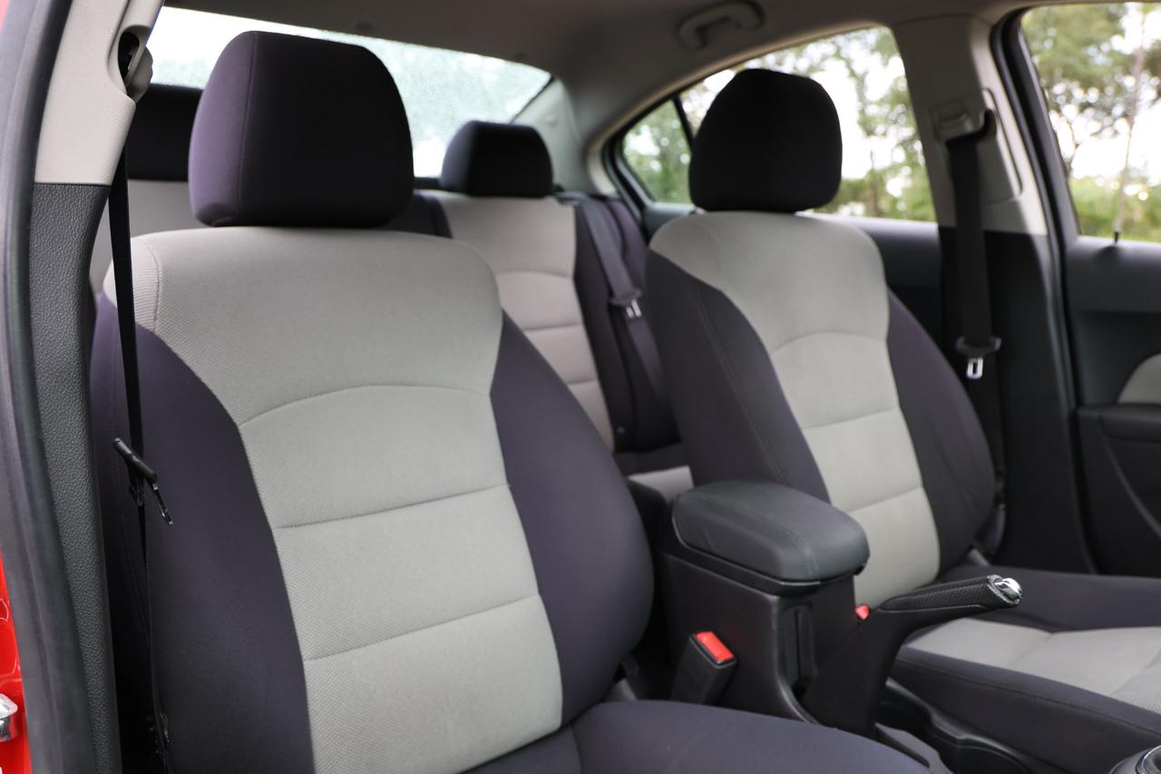 Chevrolet Cruze L Manual 2015