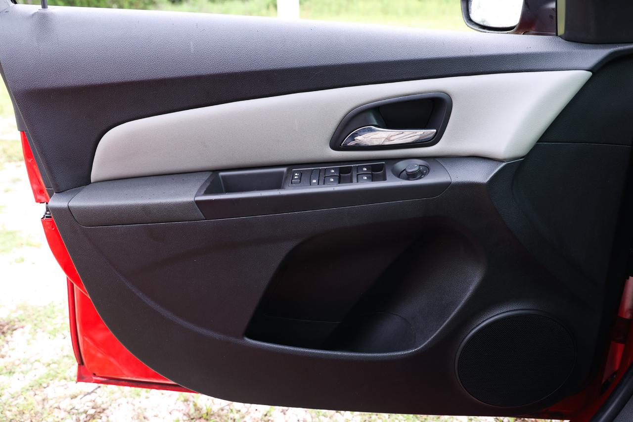 Chevrolet Cruze L Manual 2015