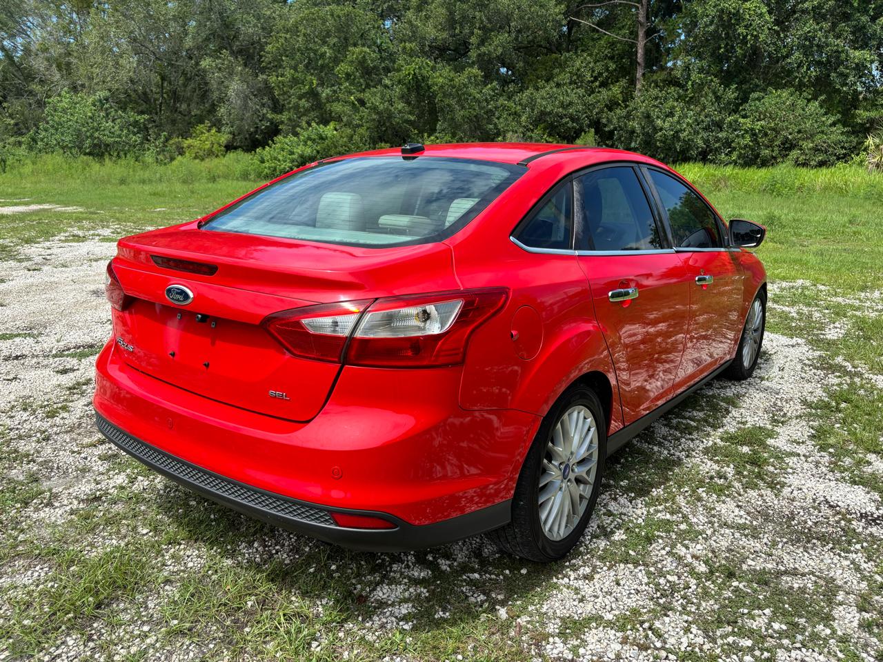 Ford Focus  2012