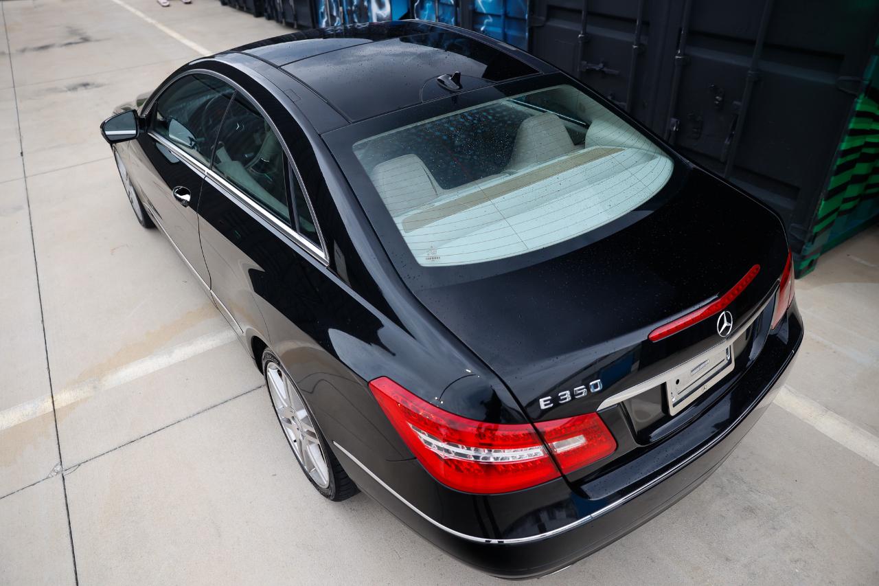 Mercedes-Benz E-Class  2010