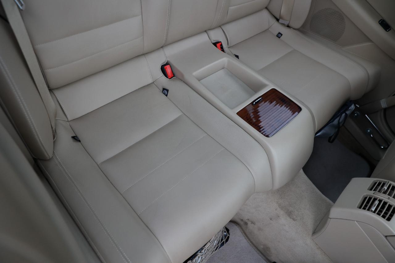 Mercedes-Benz E-Class  2010