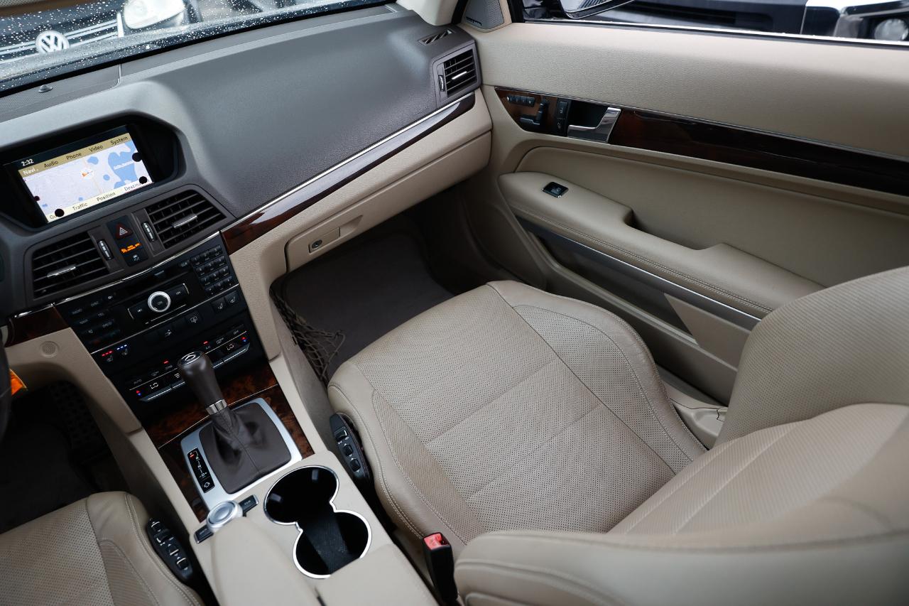 Mercedes-Benz E-Class  2010