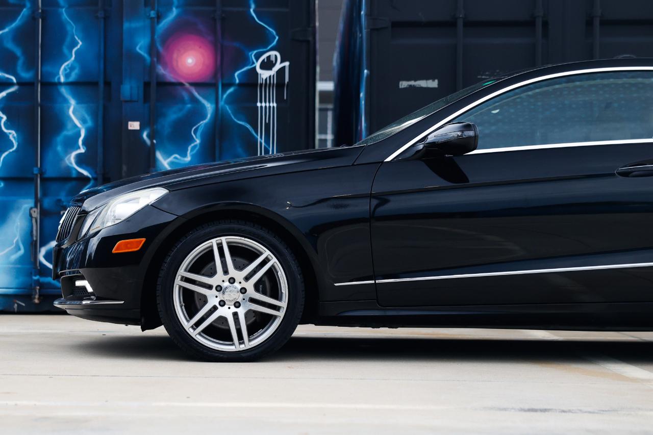 Mercedes-Benz E-Class  2010