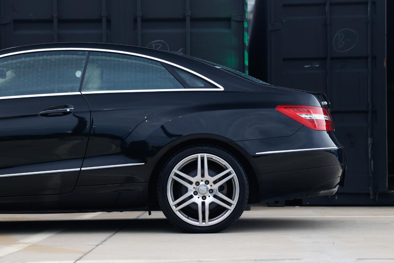 Mercedes-Benz E-Class  2010