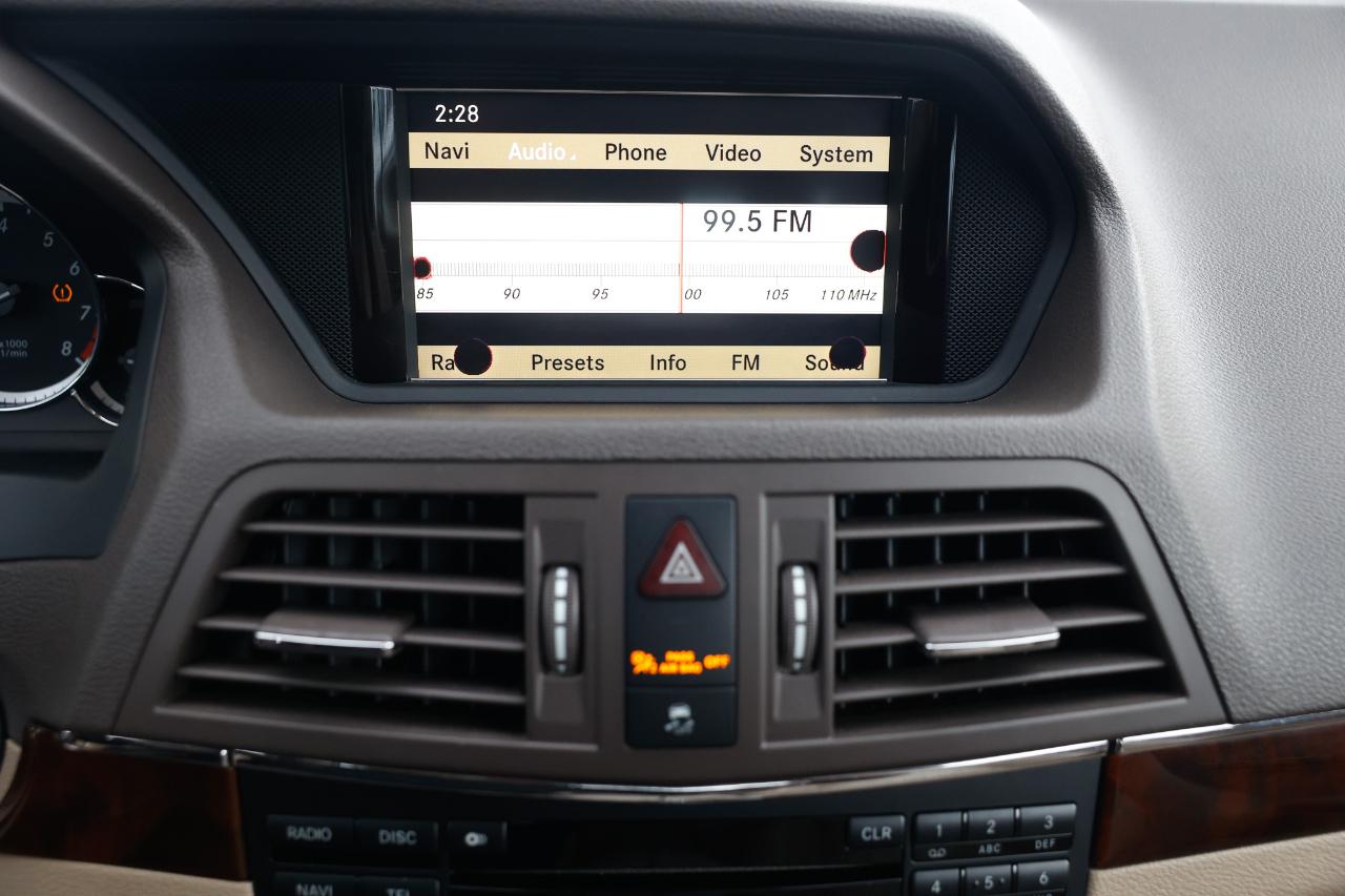 Mercedes-Benz E-Class  2010