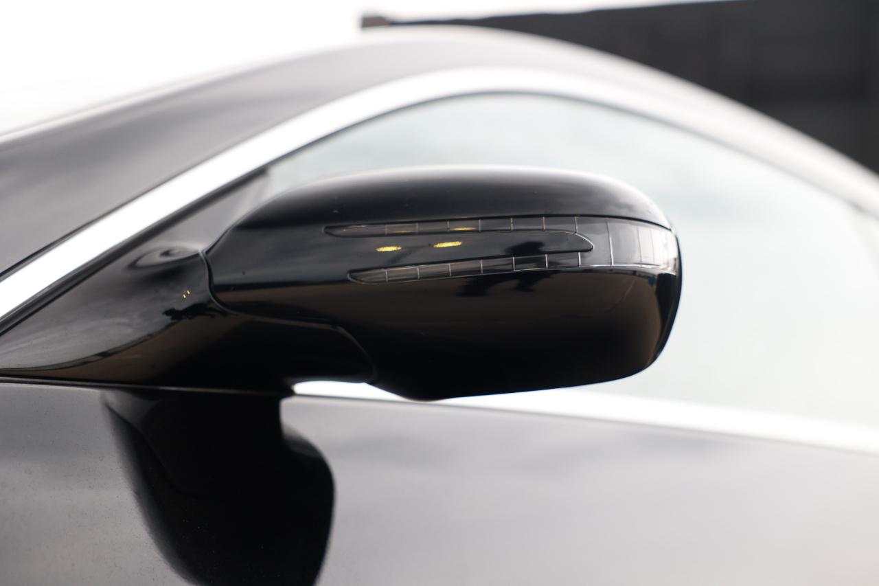 Mercedes-Benz E-Class  2010