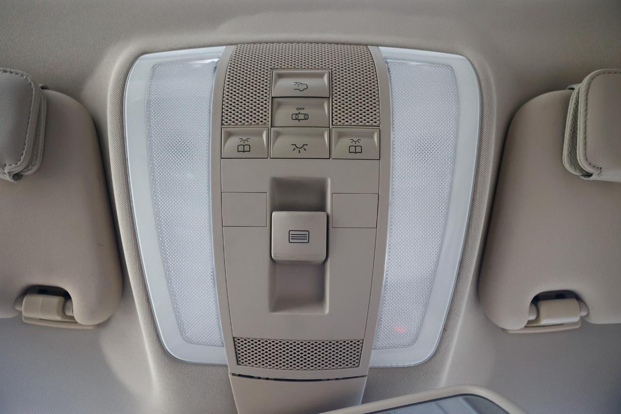 Mercedes-Benz E-Class  2010
