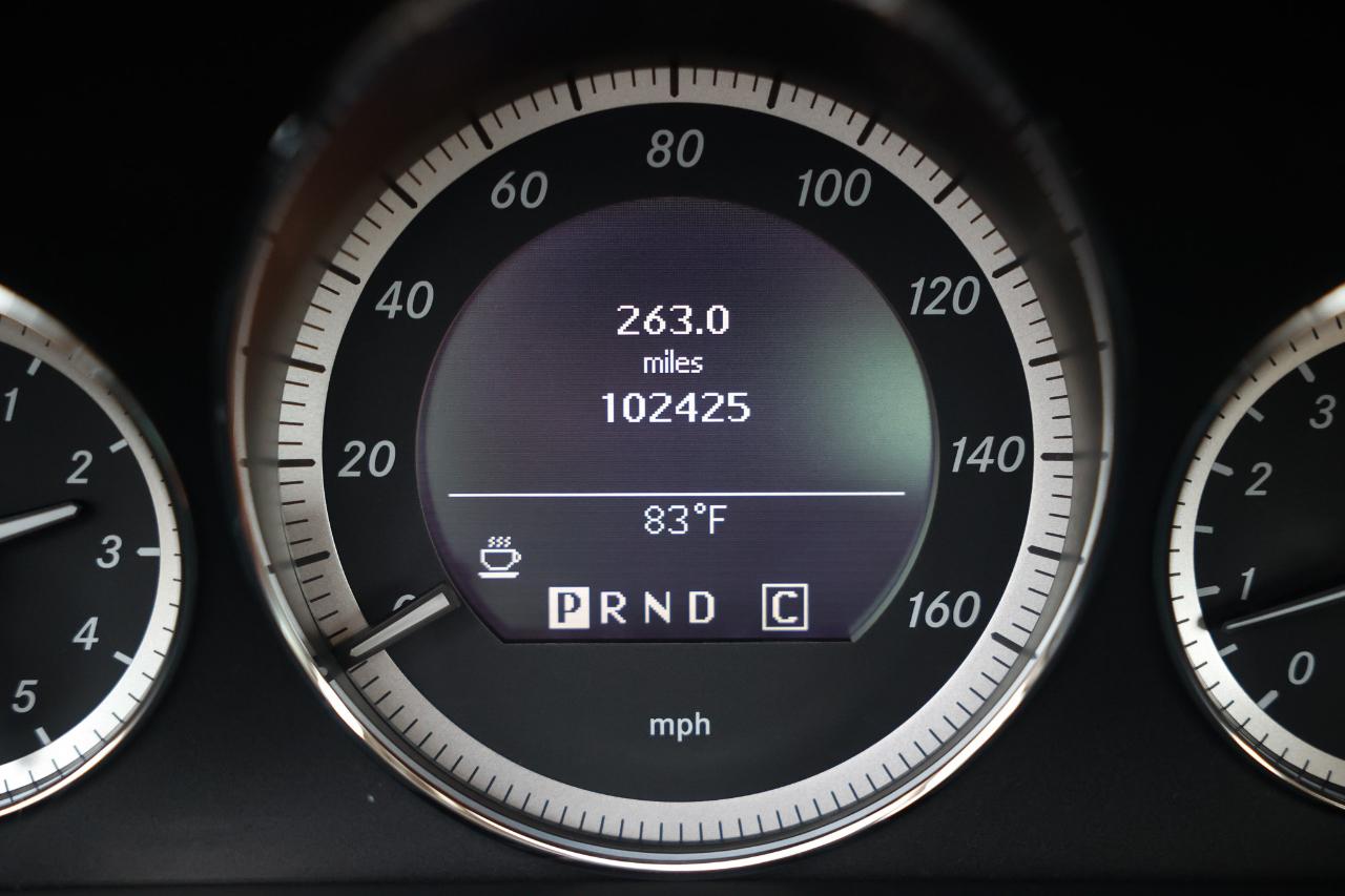 Mercedes-Benz E-Class  2010