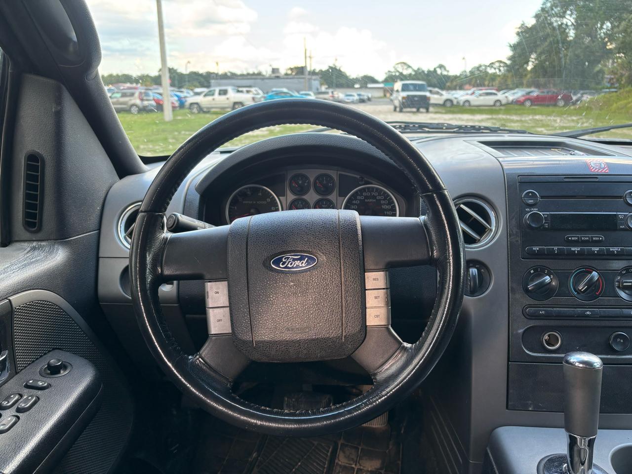 Ford F-150  2004