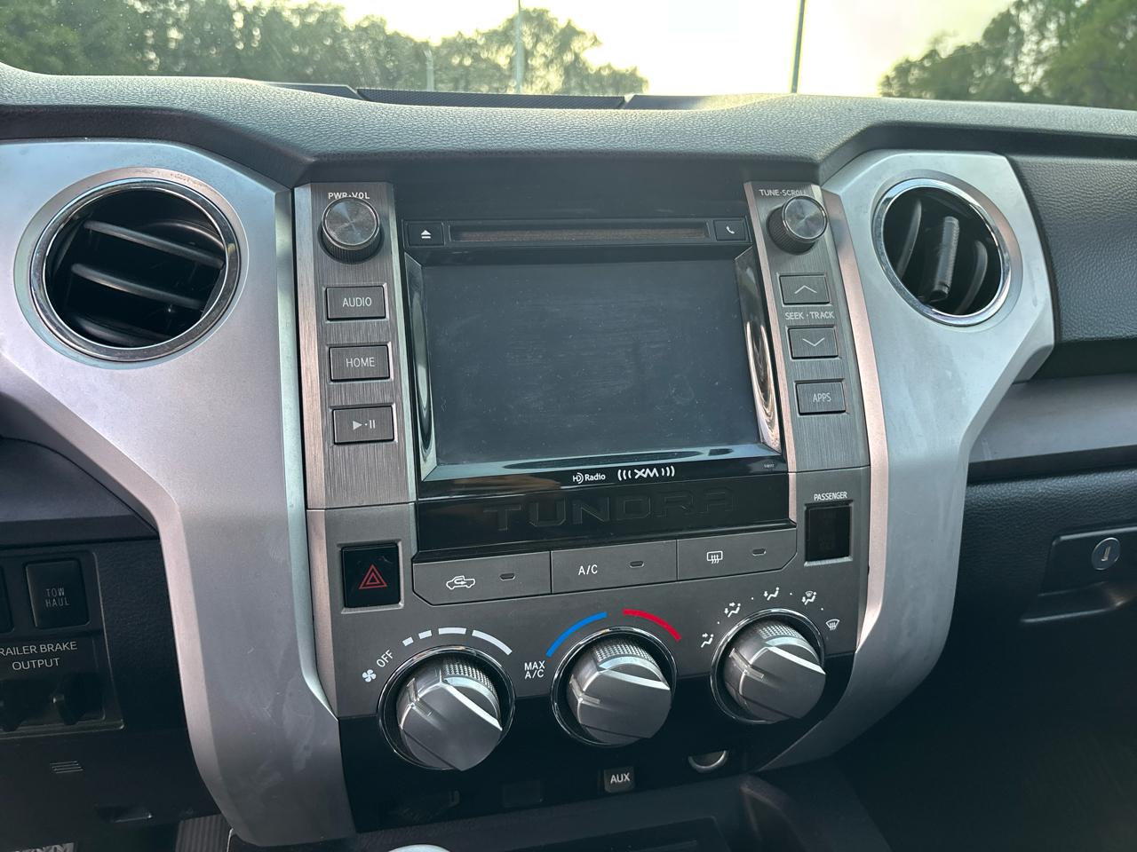 Toyota Tundra 2WD Truck  2016