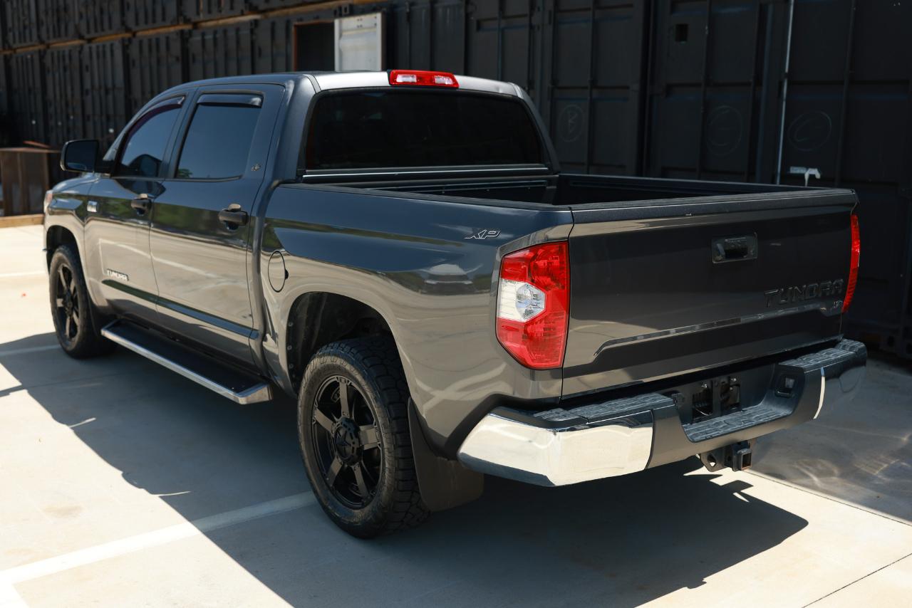 Toyota Tundra 2WD Truck  2016
