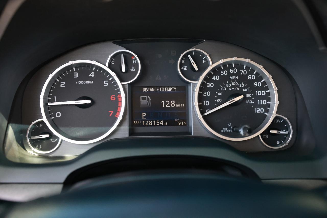 Toyota Tundra 2WD Truck  2016