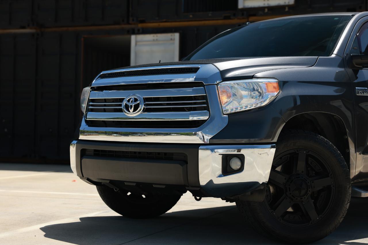 Toyota Tundra 2WD Truck  2016
