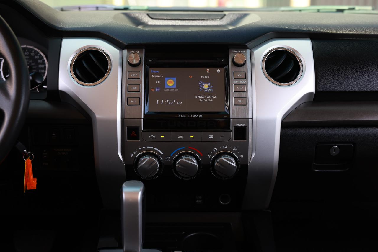 Toyota Tundra 2WD Truck  2016