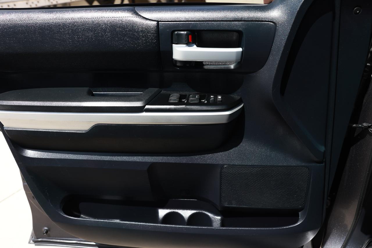 Toyota Tundra 2WD Truck  2016