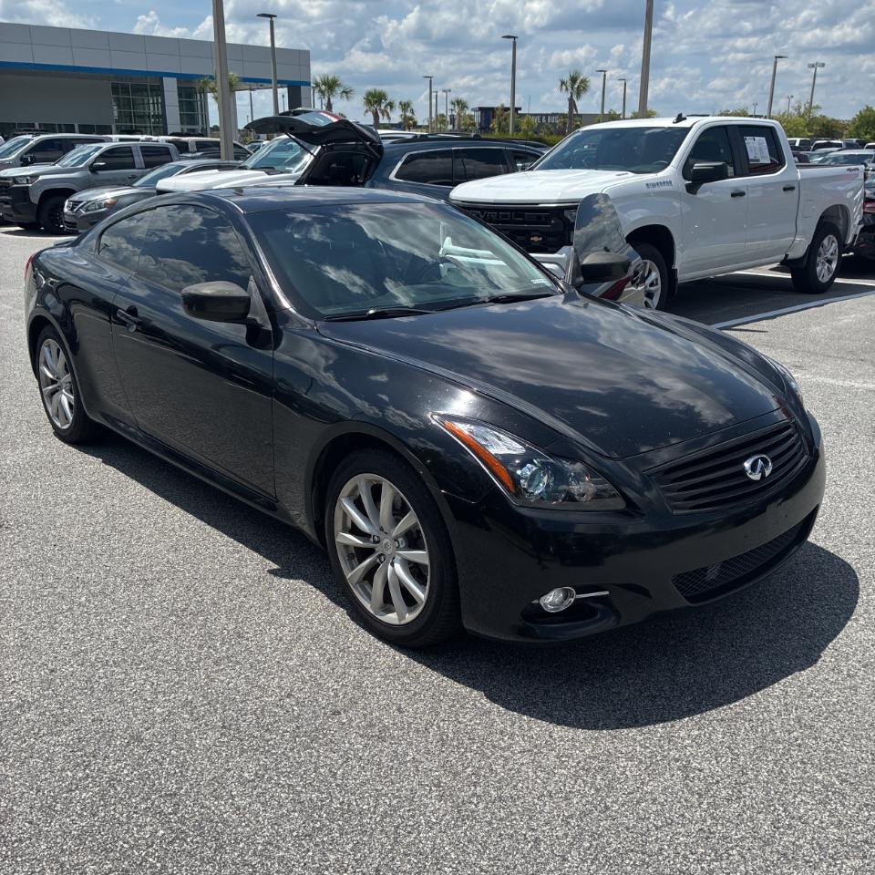 Infiniti G37 Coupe  2011