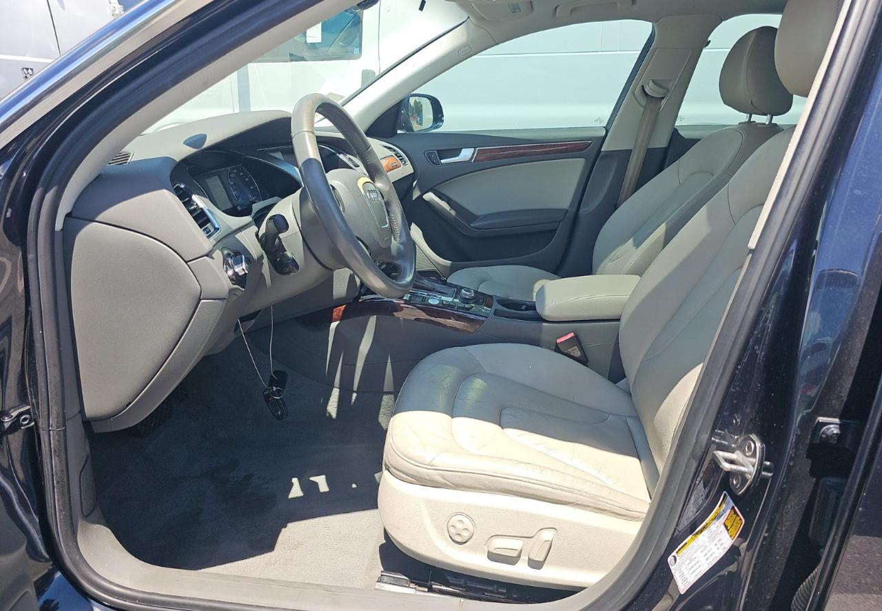 Audi A4  2012