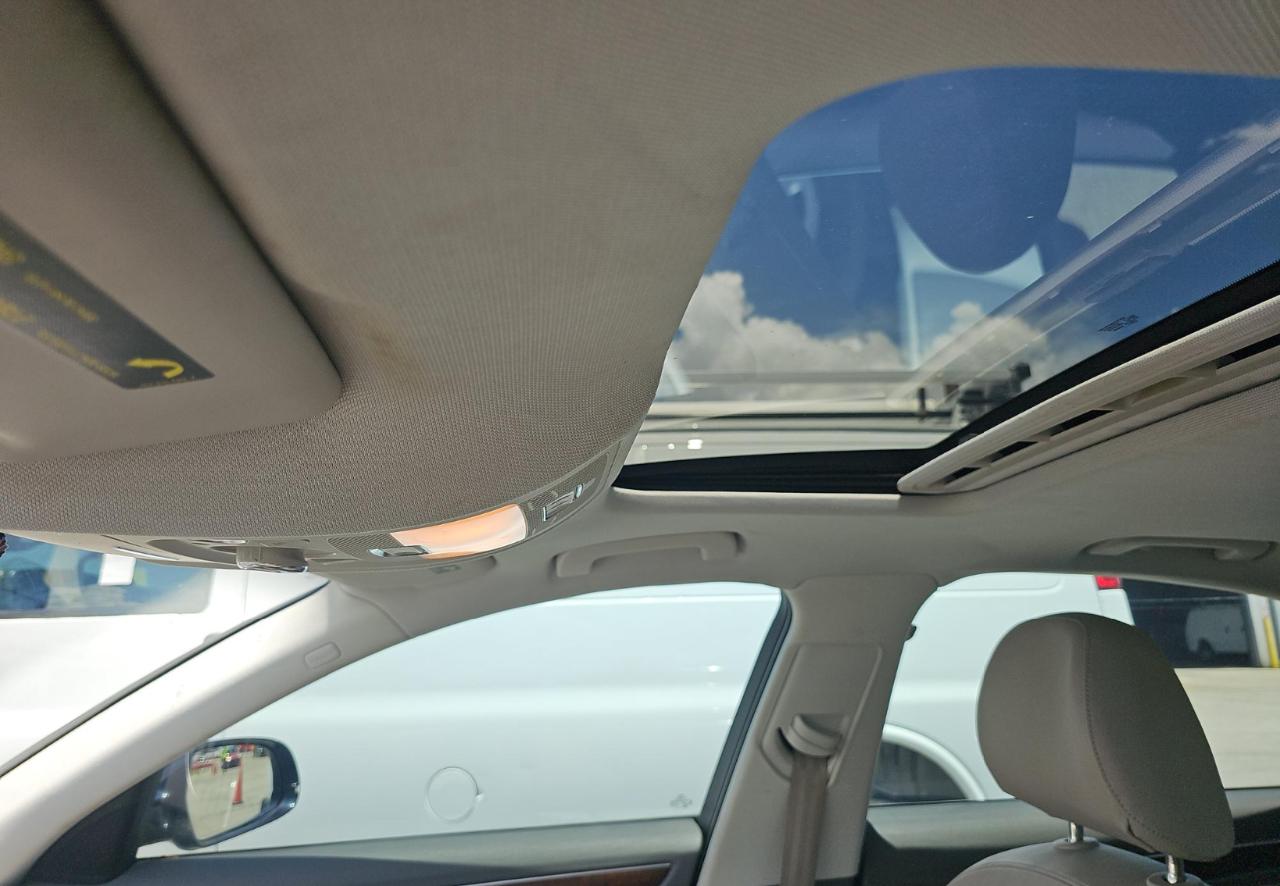 Audi A4  2012