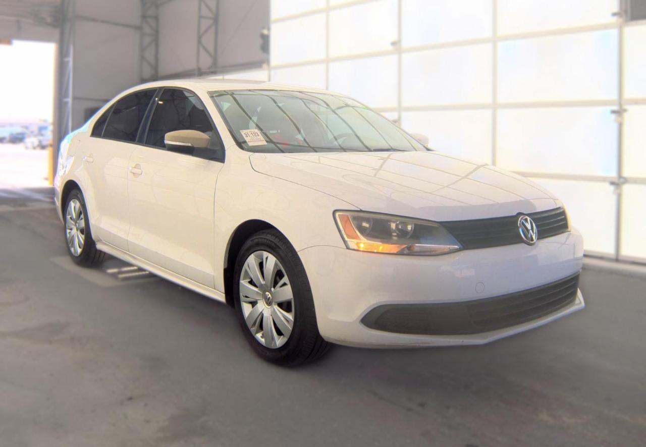 Volkswagen Jetta Sedan  2012
