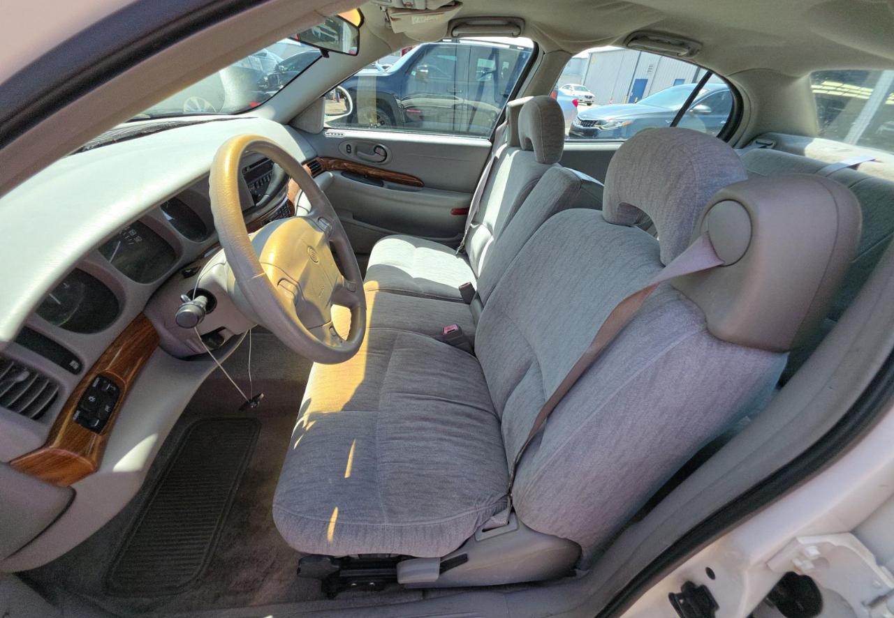 Buick LeSabre  2003