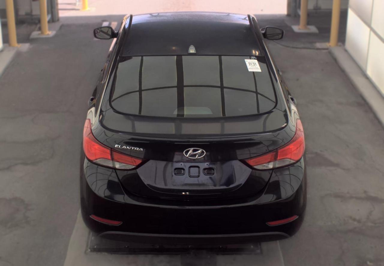 Hyundai Elantra  2014