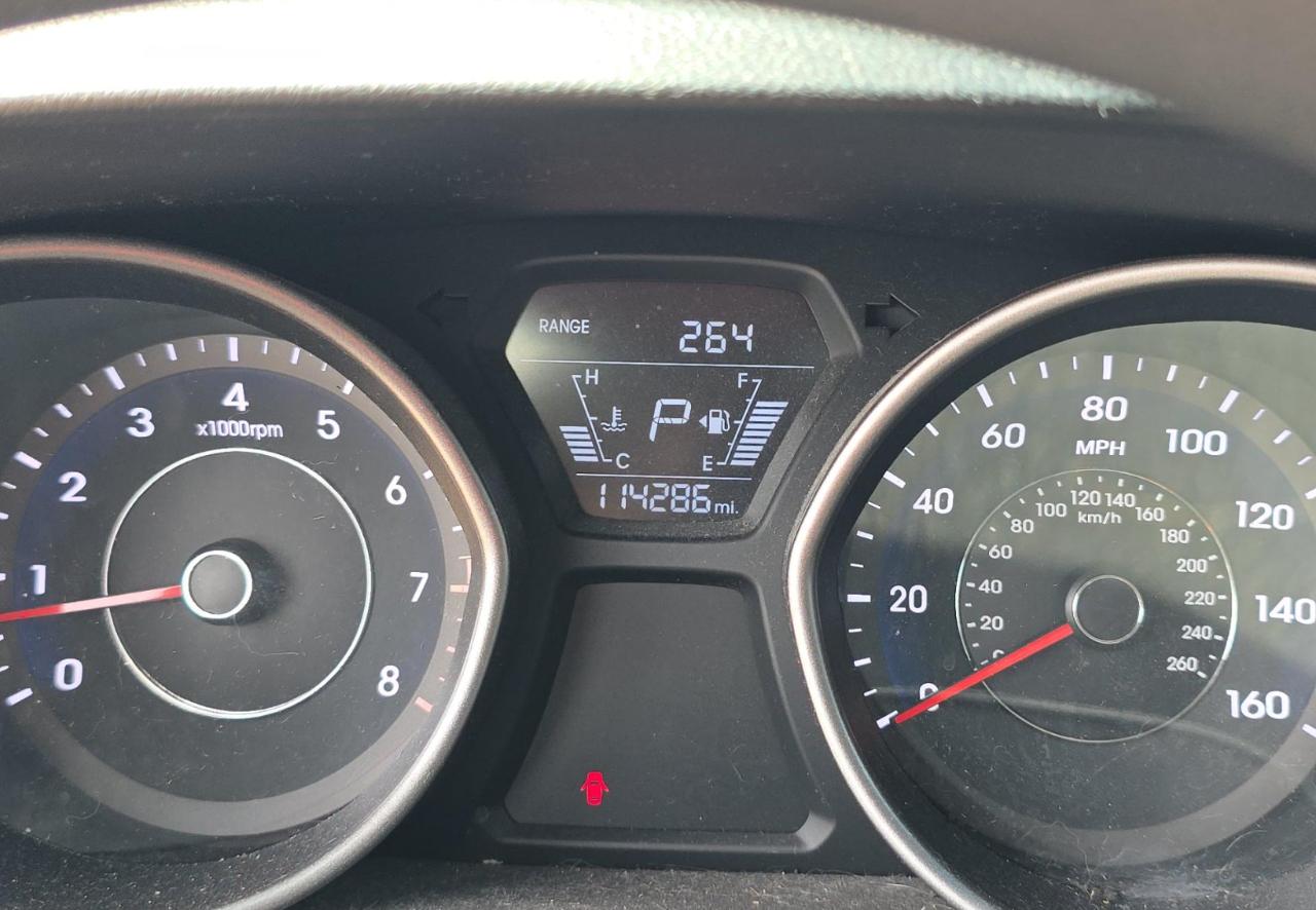 Hyundai Elantra  2014