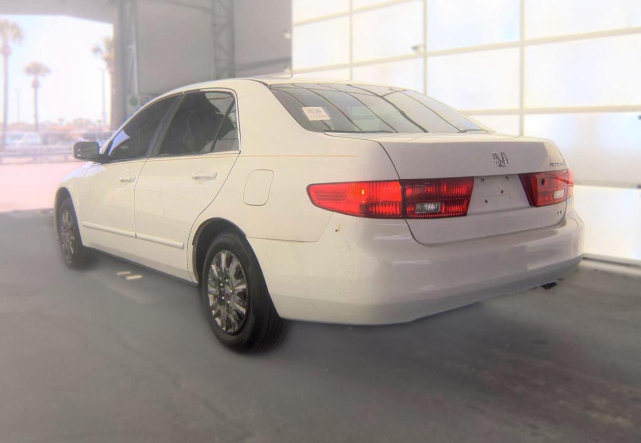Honda Accord Sdn  2005