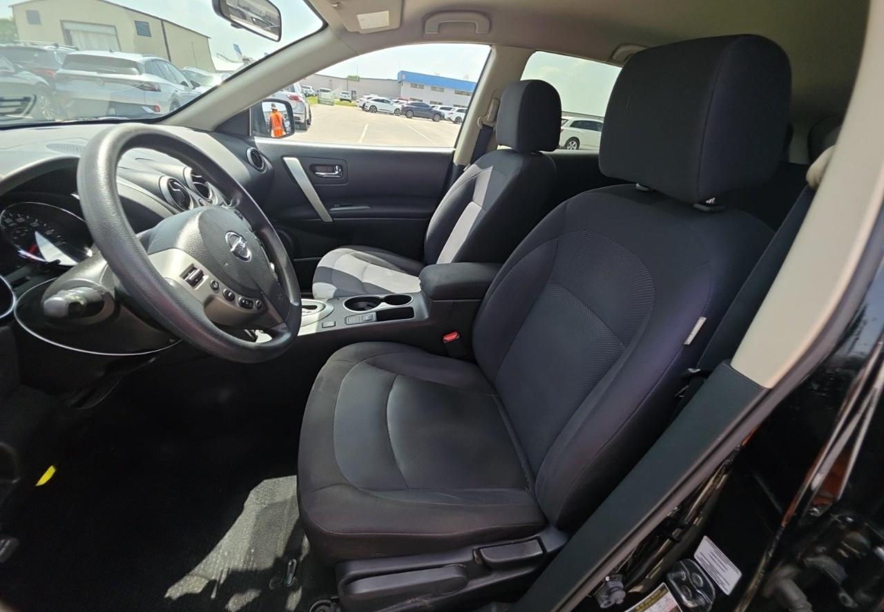 Nissan Rogue Select  2015