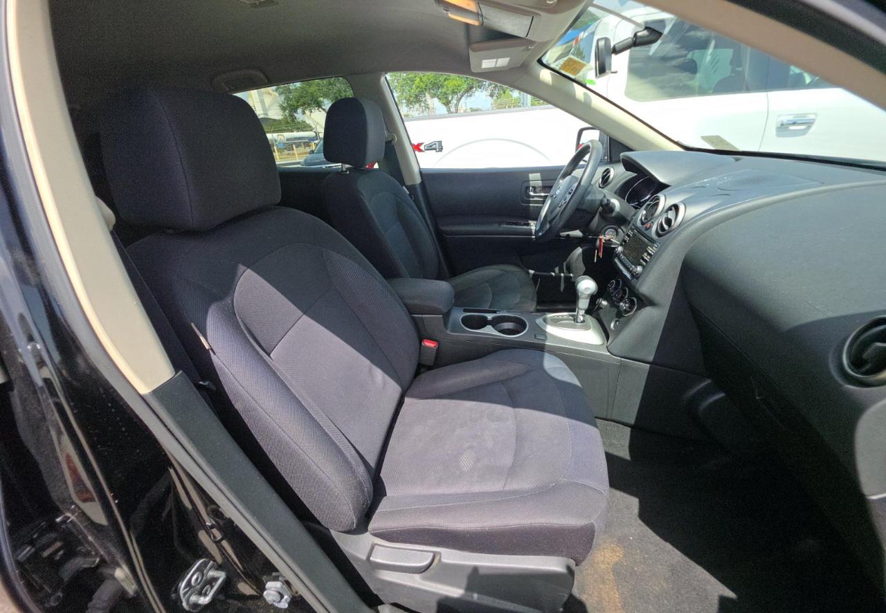 Nissan Rogue Select  2015