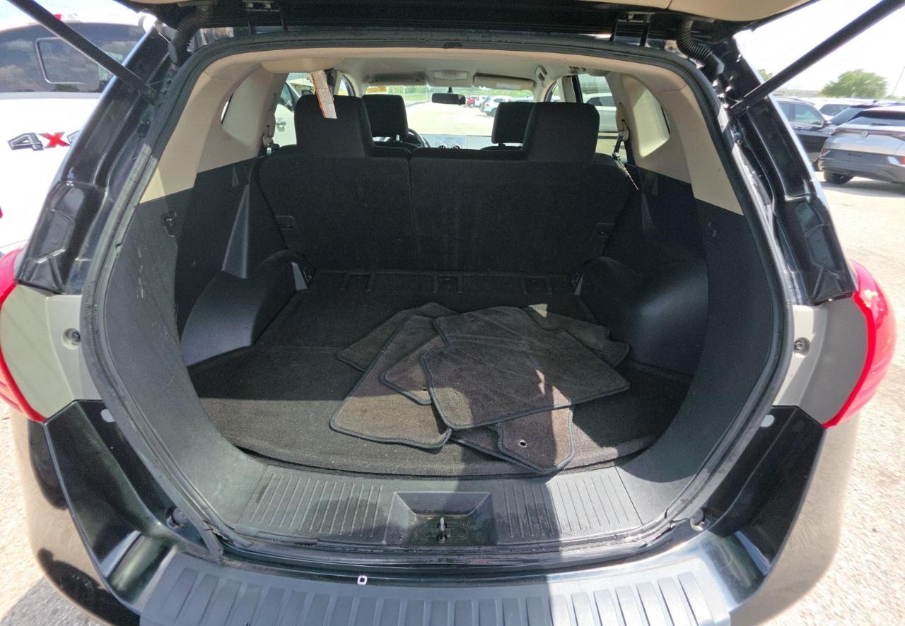 Nissan Rogue Select  2015